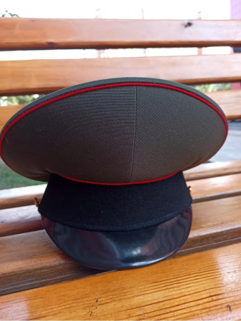 Фуражка с высокой тульей нового образца повседневный (с черным околышем и красным кантом) ВС, оливковый - интернет магазин Полигон